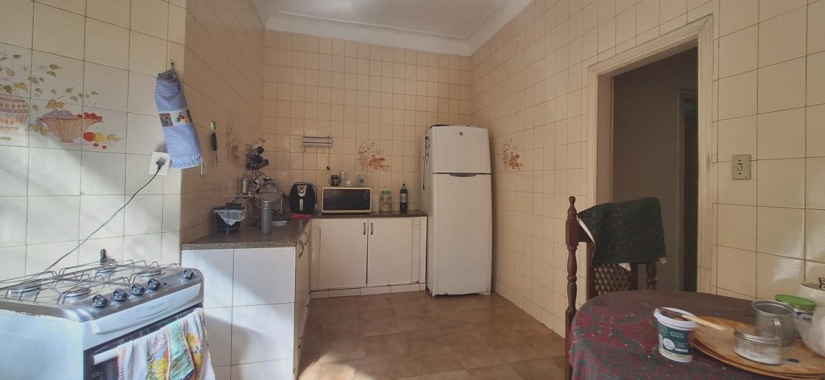 Casa, Floresta, 4 Quartos, 3 Vagas, 1 Suíte