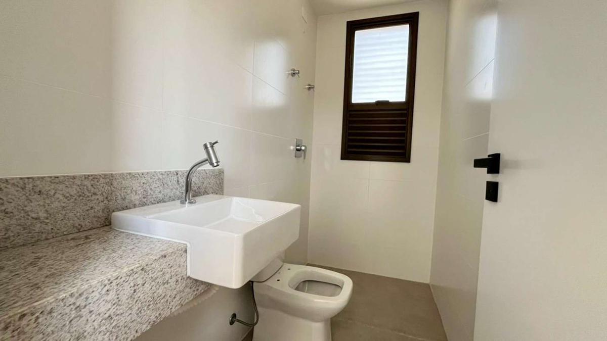 Cobertura, Prado, 2 Quartos, 2 Vagas, 2 Suítes