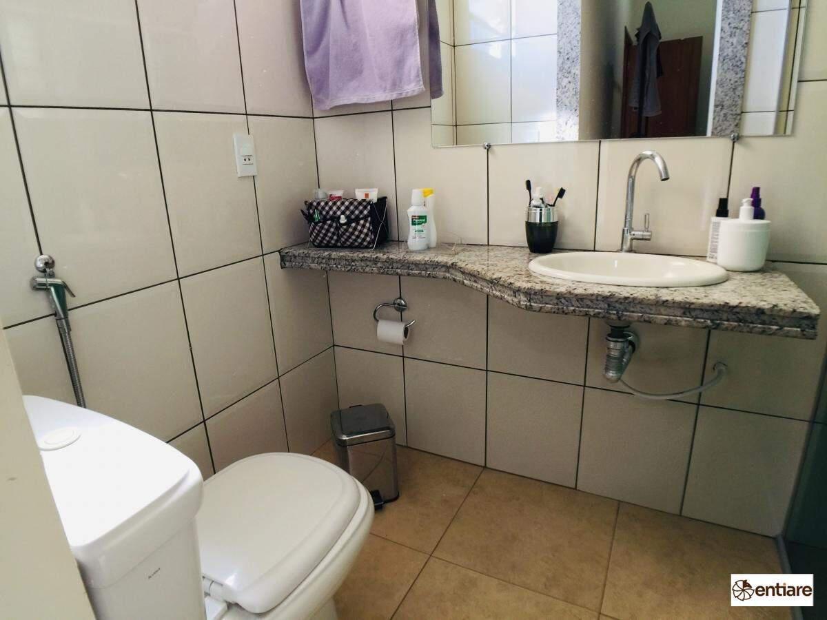 Casa, Jardim Riacho das Pedras, 4 Quartos, 2 Vagas, 1 Suíte