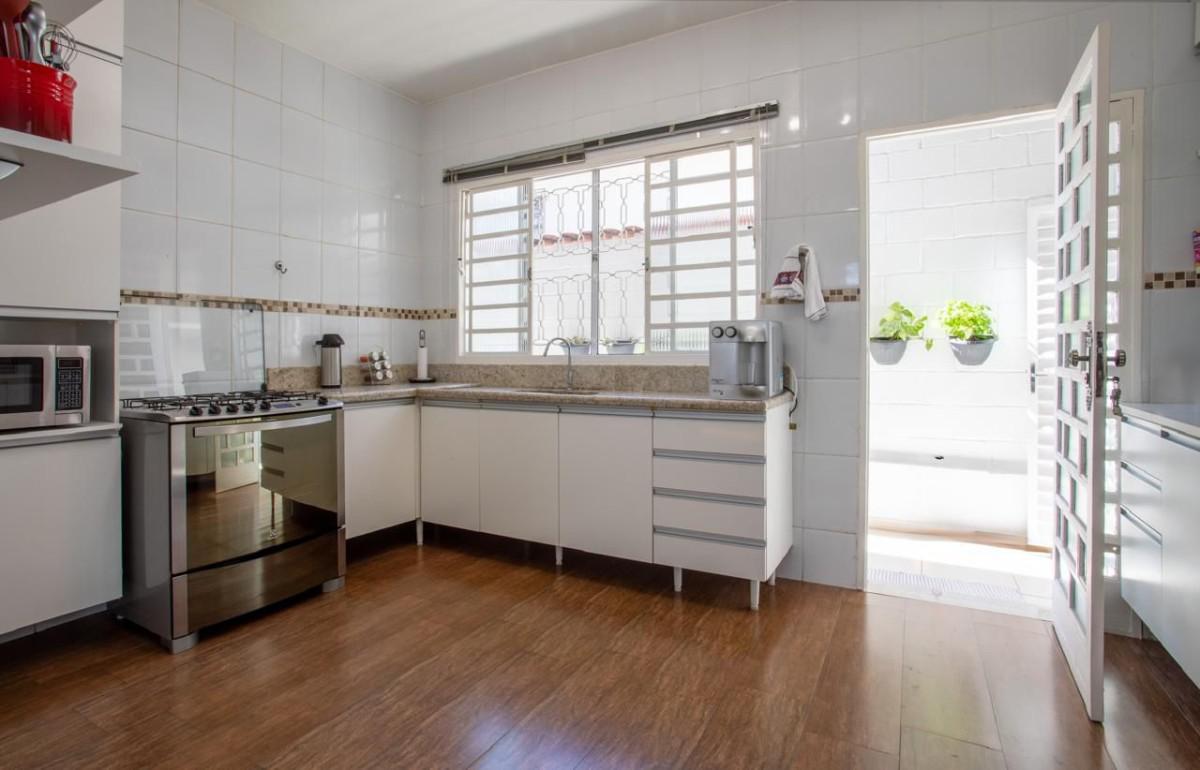 Casa, Santa Amélia, 3 Quartos, 2 Vagas, 1 Suíte