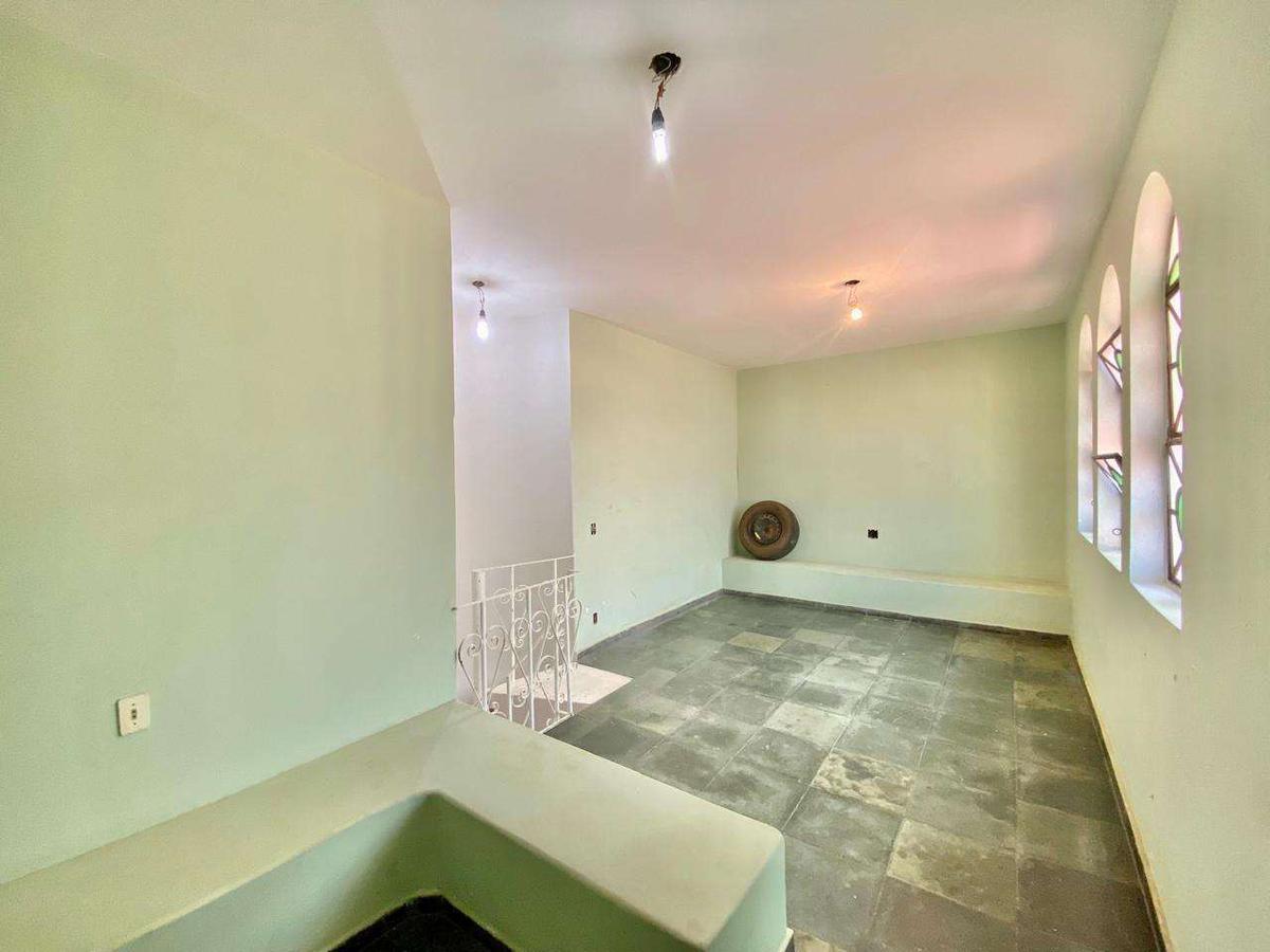 Casa, Sion, 4 Quartos, 6 Vagas, 1 Suíte