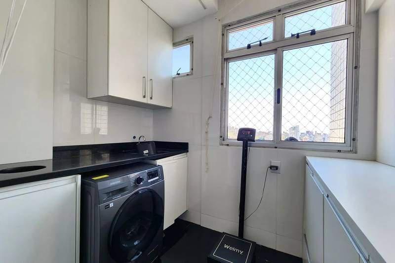 Apartamento, Coração de Jesus, 3 Quartos, 2 Vagas, 1 Suíte