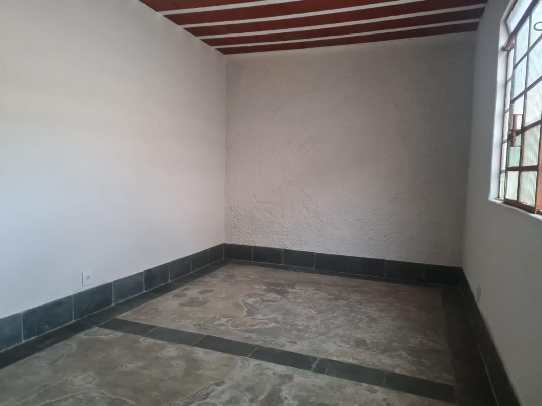 Casa, Santa Branca, 2 Quartos, 1 Vaga, 1 Suíte