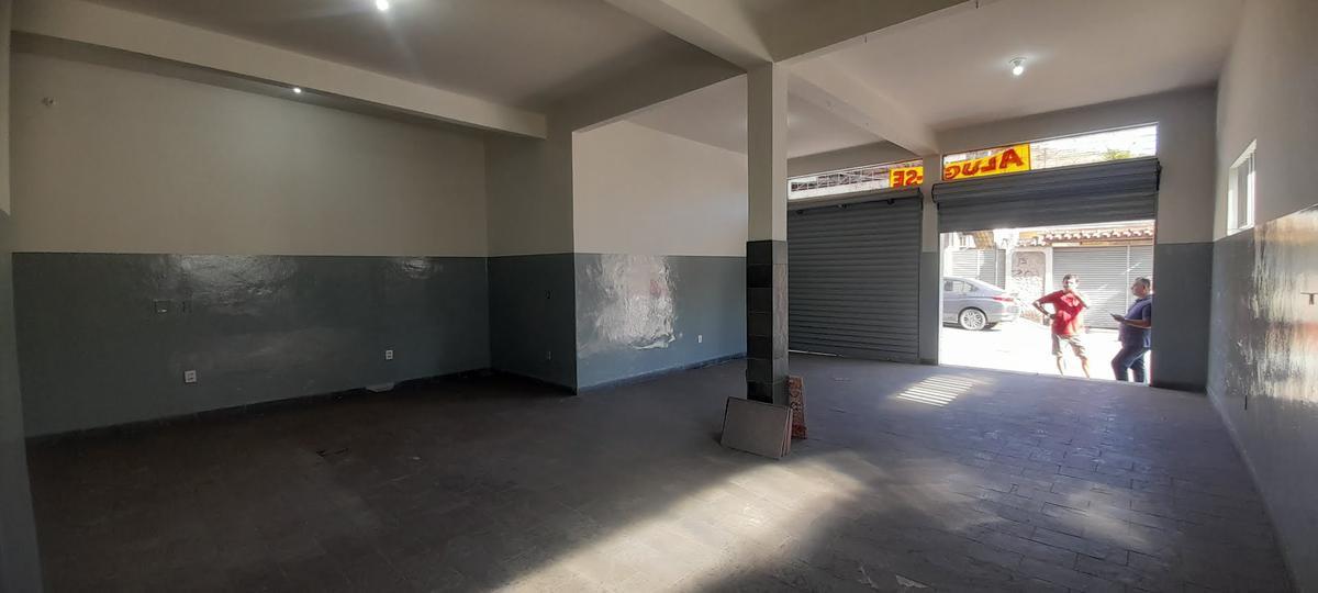 Andar, São José, 0 Quarto, 0 Vaga