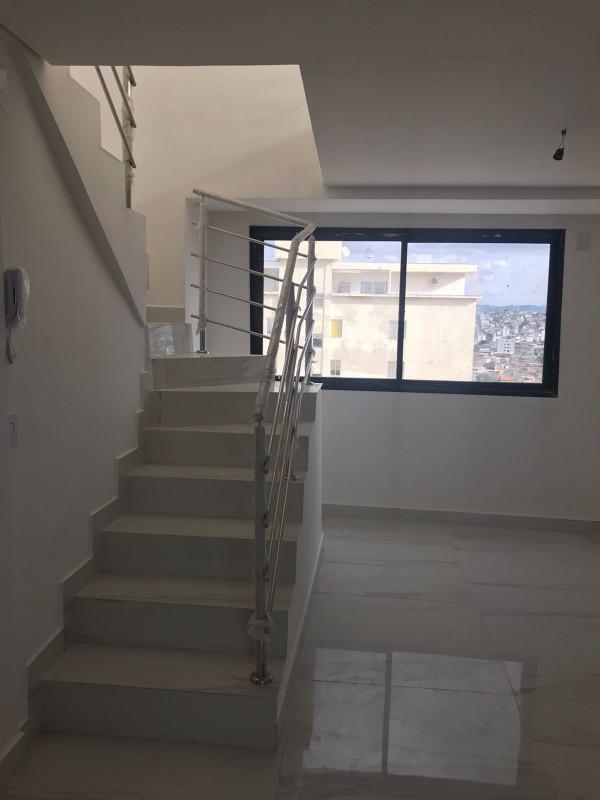 Cobertura, Santa Cruz, 4 Quartos, 2 Vagas, 1 Suíte