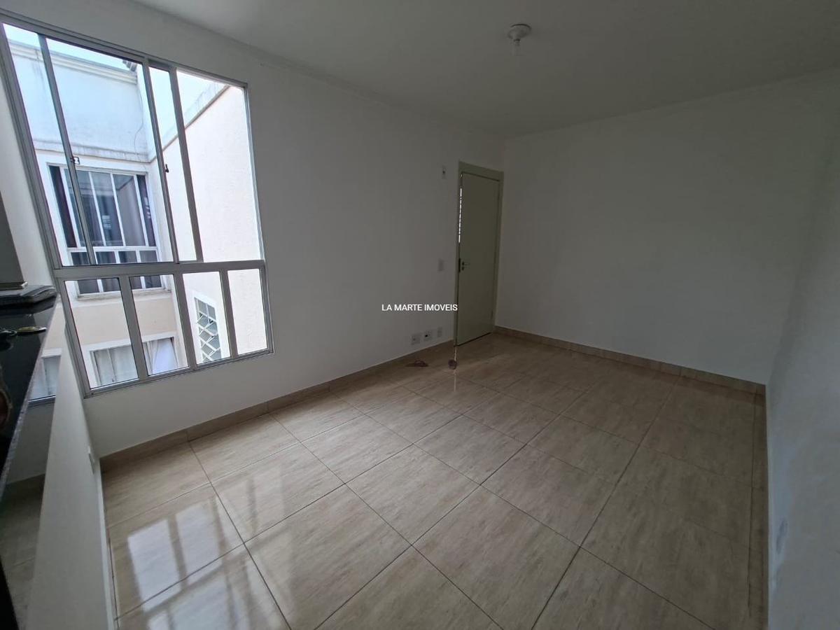 Apartamento, Santa Maria, 2 Quartos, 1 Vaga