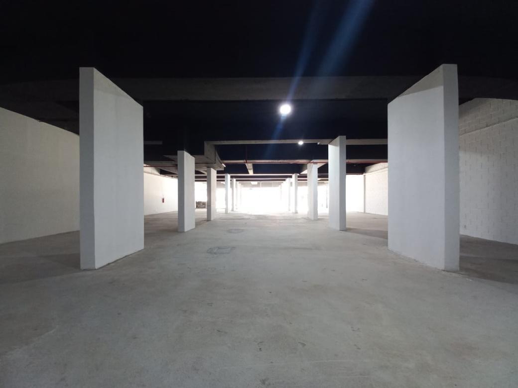 Loja, Prado, 22 Vagas