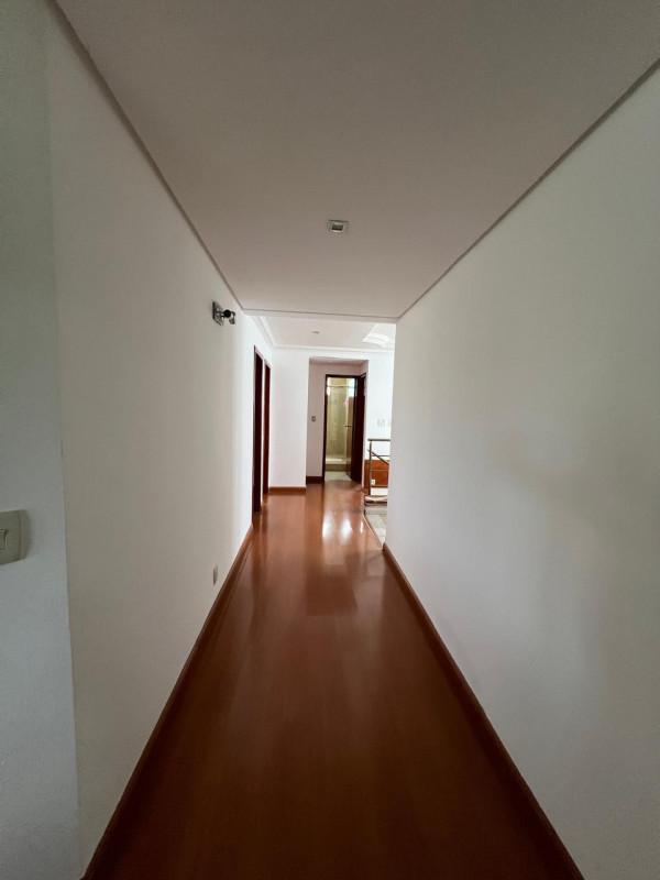Casa, Central Parque, 4 Quartos, 0 Vaga, 1 Suíte
