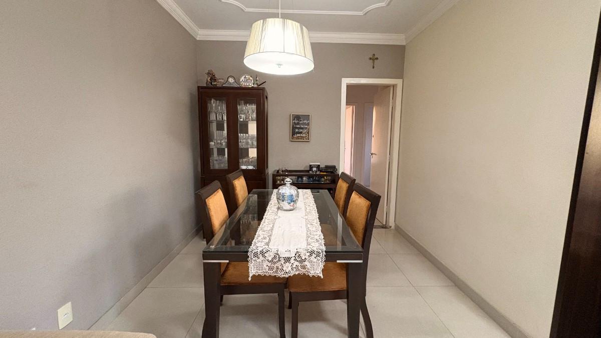 Apartamento, Estoril, 3 Quartos, 2 Vagas, 1 Suíte
