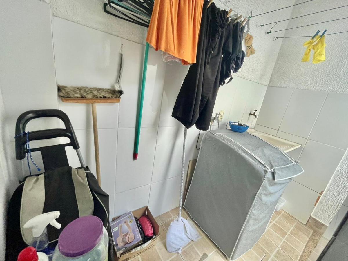 Casa, Jardim Leblon, 2 Quartos, 1 Vaga