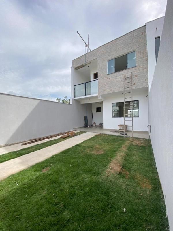 Casa, Masterville, 3 Quartos, 2 Vagas, 1 Suíte