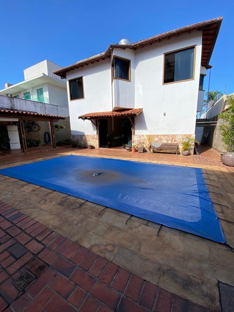 Casa, Castelo, 5 Quartos, 4 Vagas, 1 Suíte