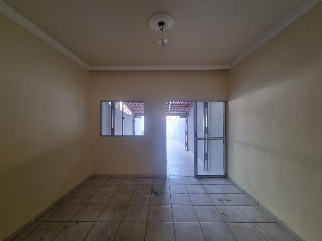 Casa, Jardim Riacho das Pedras, 2 Quartos, 2 Vagas, 1 Suíte