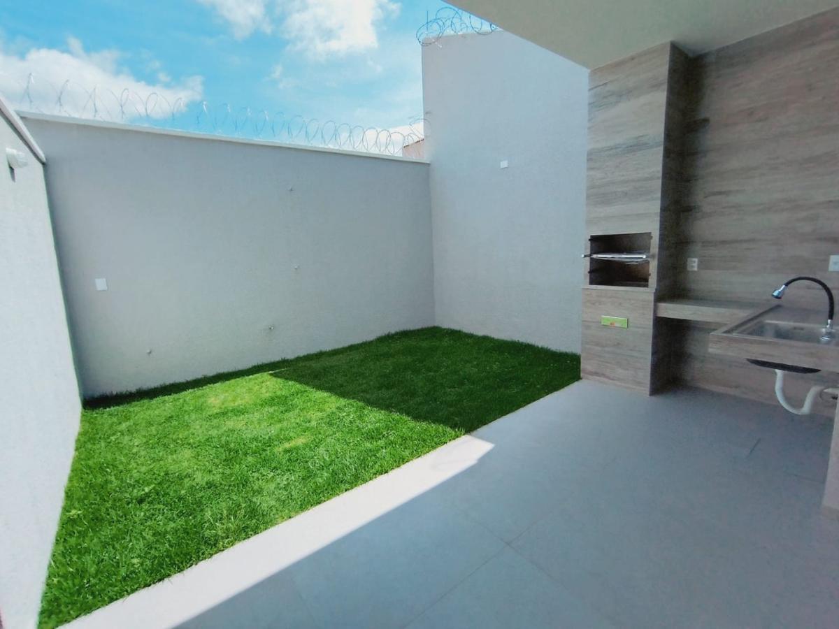 Casa, Céu Azul, 3 Quartos, 2 Vagas, 1 Suíte