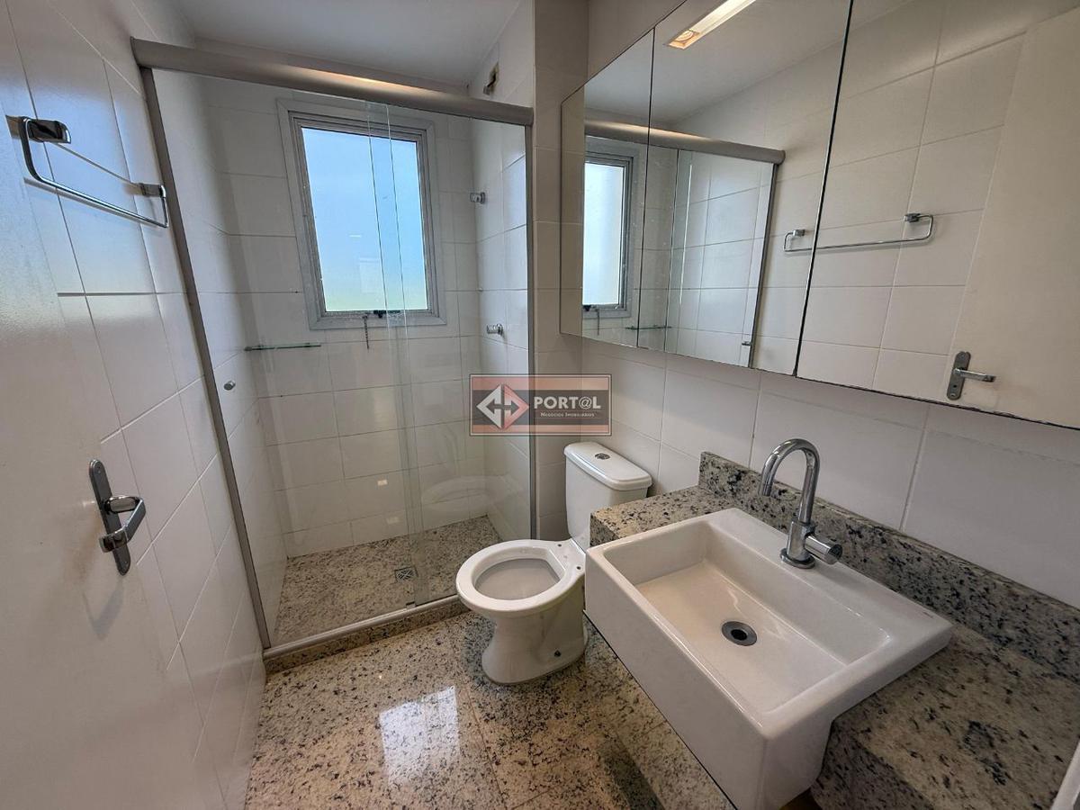 Apartamento, Castelo, 4 Quartos, 2 Vagas, 1 Suíte
