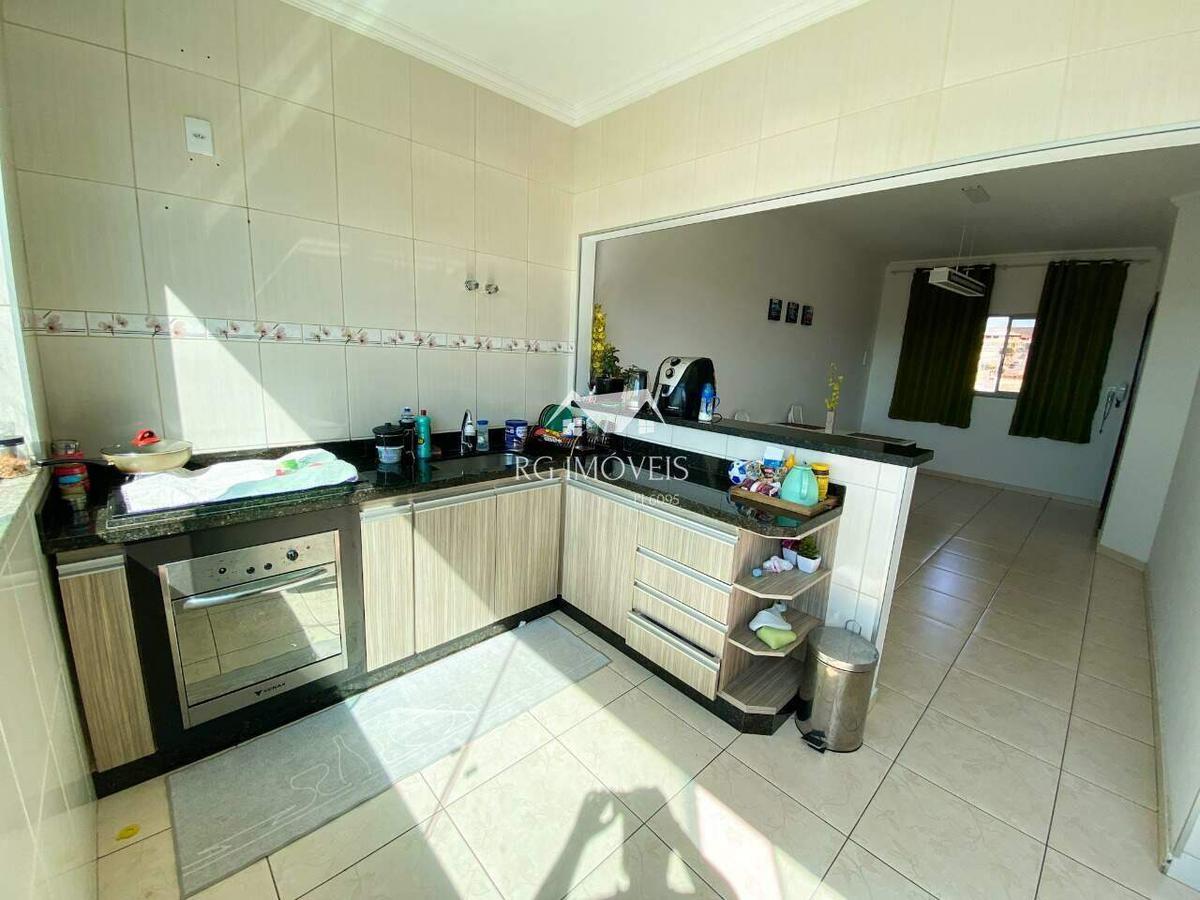 Casa, Mangueiras, 6 Quartos, 8 Vagas, 2 Suítes