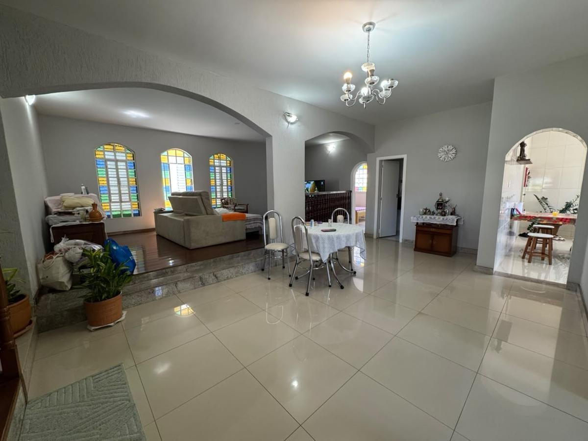 Casa, Candelária, 4 Quartos, 4 Vagas