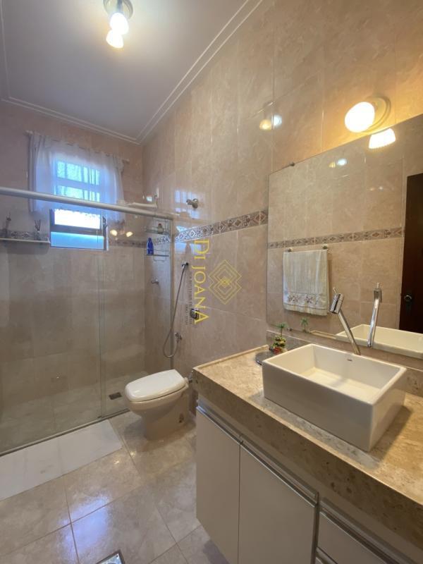 Casa, Vianópolis, 4 Quartos, 3 Vagas, 1 Suíte