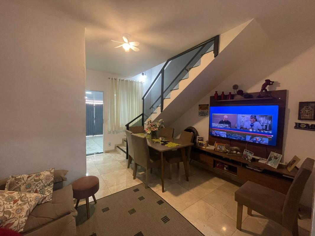 Casa, Novo Barreirinho, 3 Quartos, 1 Vaga, 1 Suíte