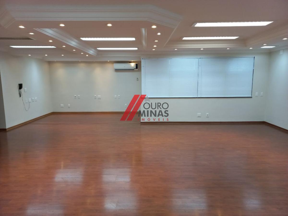 Sala, Santa Efigênia, 3 Vagas