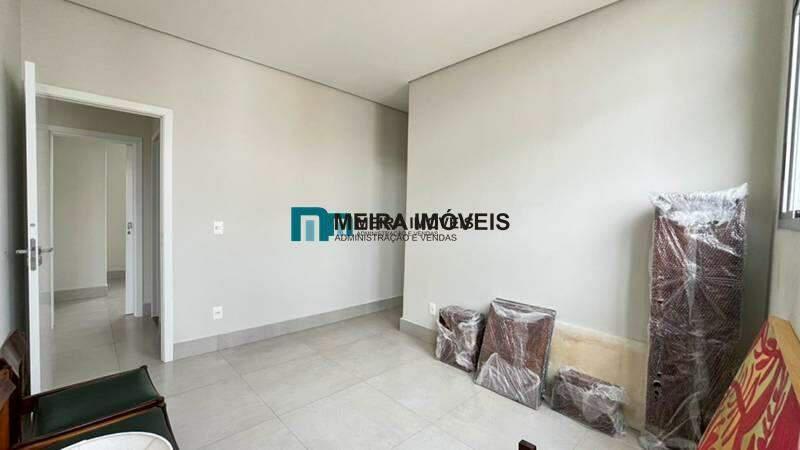 Cobertura, Centro, 2 Quartos, 0 Vaga, 4 Suítes