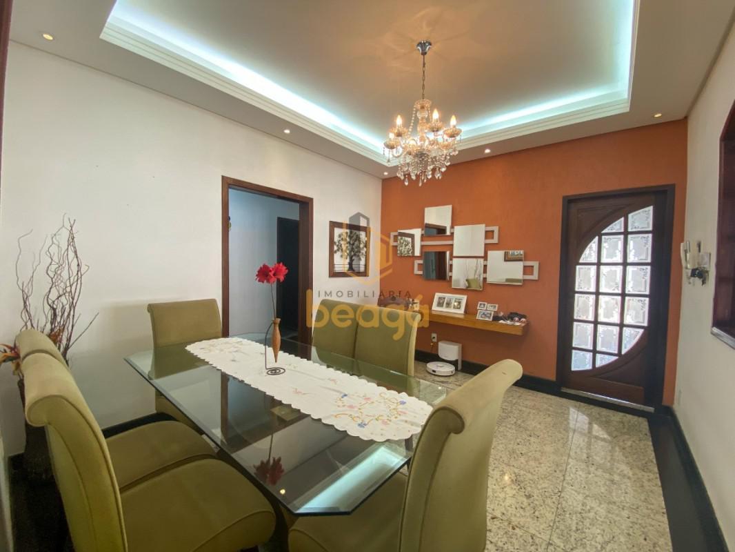 Casa, Parque Xangri-lá, 4 Quartos, 4 Vagas, 2 Suítes