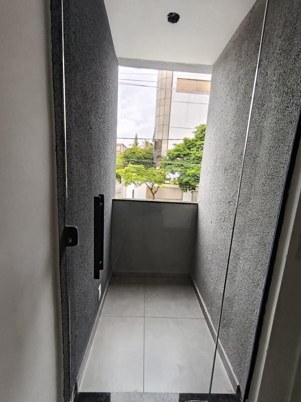 Casa, Tirol, 2 Quartos, 1 Vaga, 2 Suítes