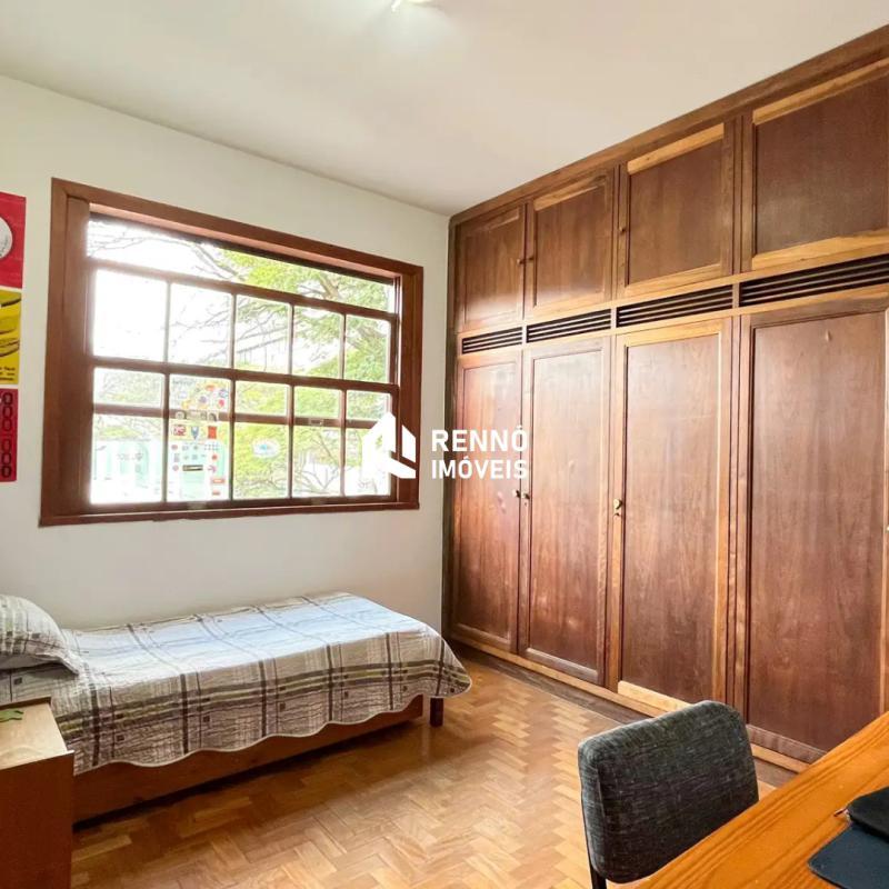 Casa, Serra, 7 Quartos, 6 Vagas, 3 Suítes