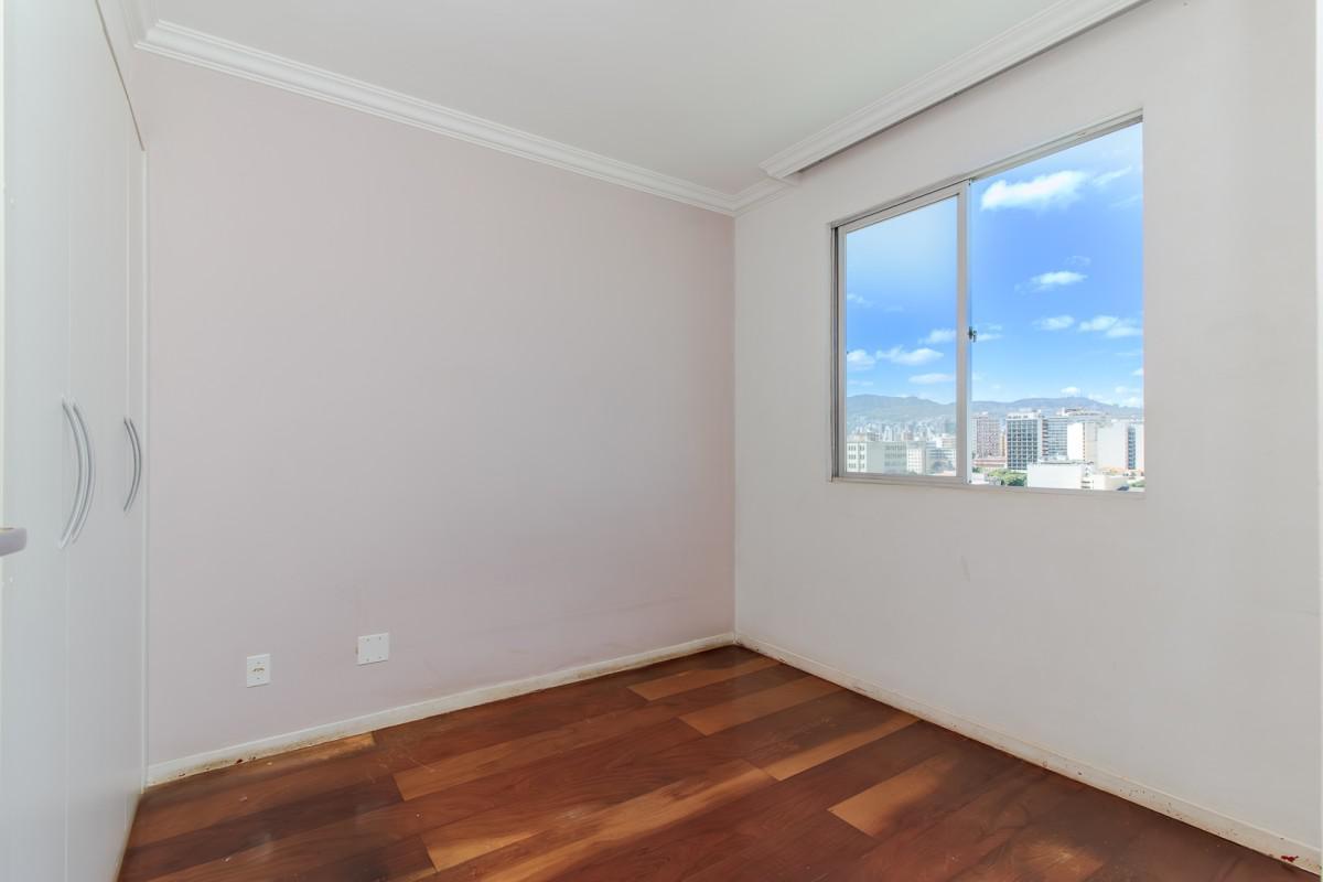 Apartamento, Floresta, 3 Quartos, 2 Vagas, 1 Suíte