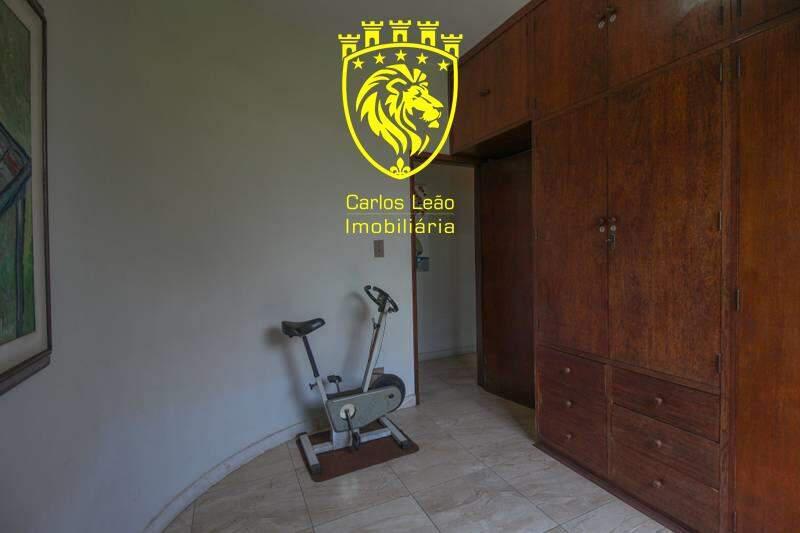 Casa, Planalto, 3 Quartos, 2 Vagas, 1 Suíte