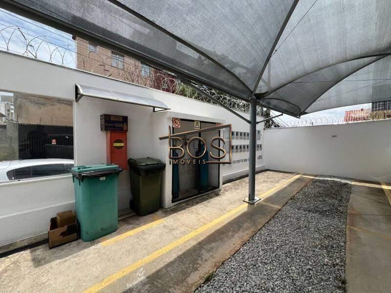 Apartamento, Sagrada Família, 2 Quartos, 1 Vaga