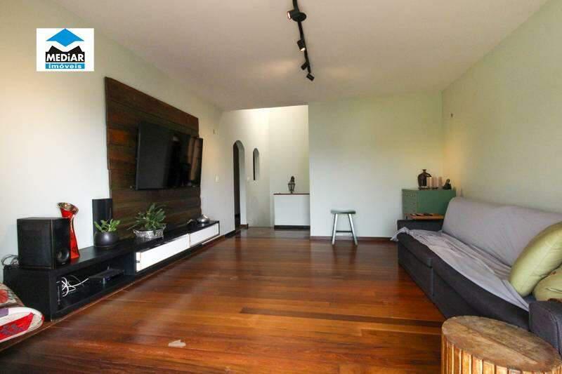 Casa, Buritis, 4 Quartos, 4 Vagas, 1 Suíte