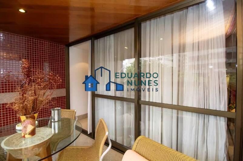 Apartamento, Funcionários, 4 Quartos, 5 Vagas, 2 Suítes