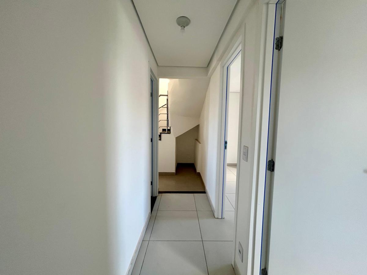 Cobertura, Centro, 3 Quartos, 2 Vagas, 1 Suíte