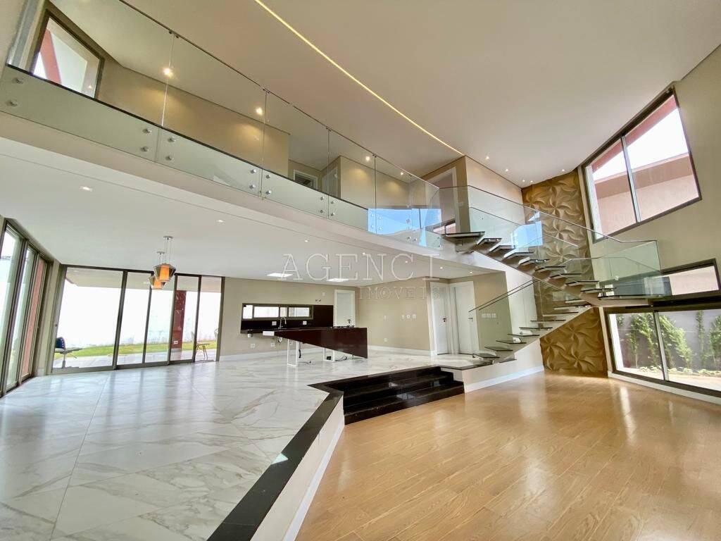 Casa, Alphaville - Lagoa dos Ingleses, 5 Quartos, 0 Vaga, 1 Suíte