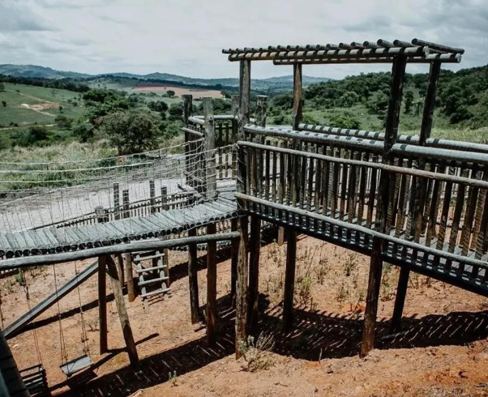 Fazenda, Centro, 4 Quartos, 2 Vagas, 1 Suíte