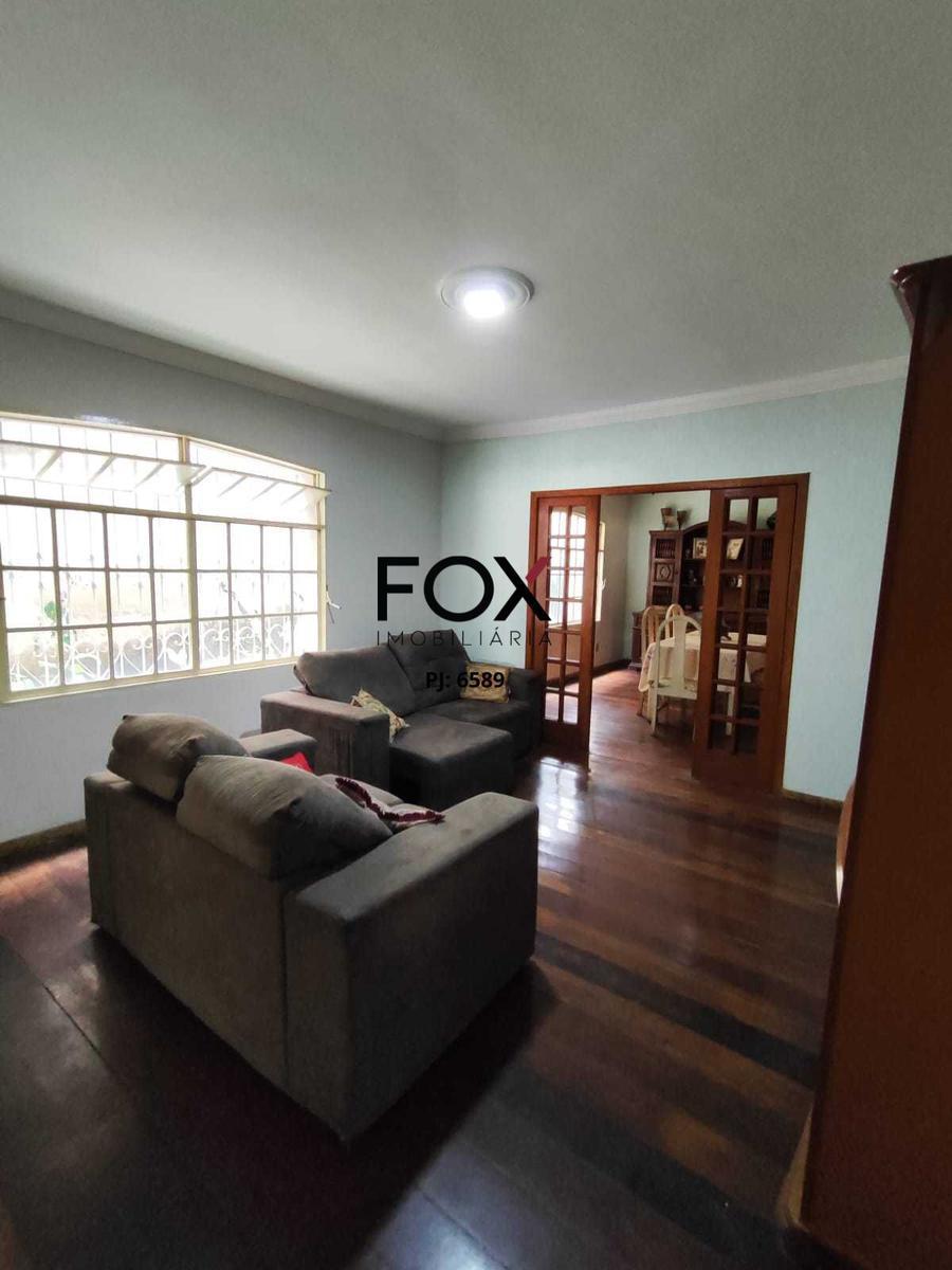Casa, Planalto, 7 Quartos, 5 Vagas, 3 Suítes