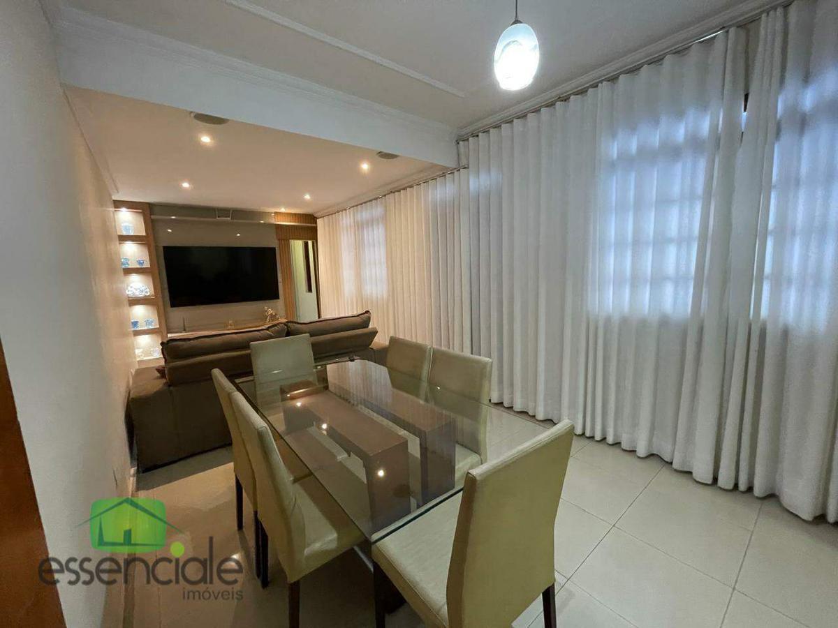 Casa, Novo Eldorado, 3 Quartos, 5 Vagas, 1 Suíte