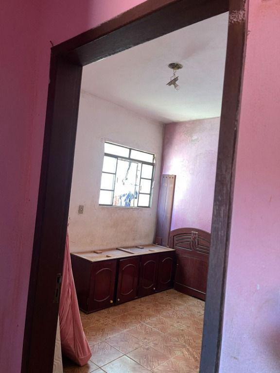 Casa, Mangabeiras, 2 Quartos, 0 Vaga