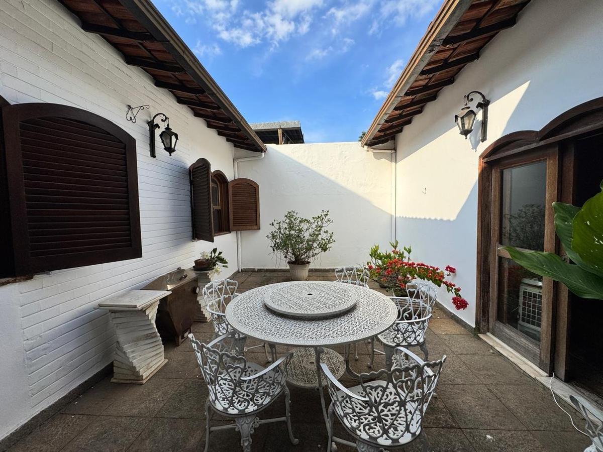 Casa, São Luiz (pampulha), 3 Quartos, 3 Vagas, 1 Suíte