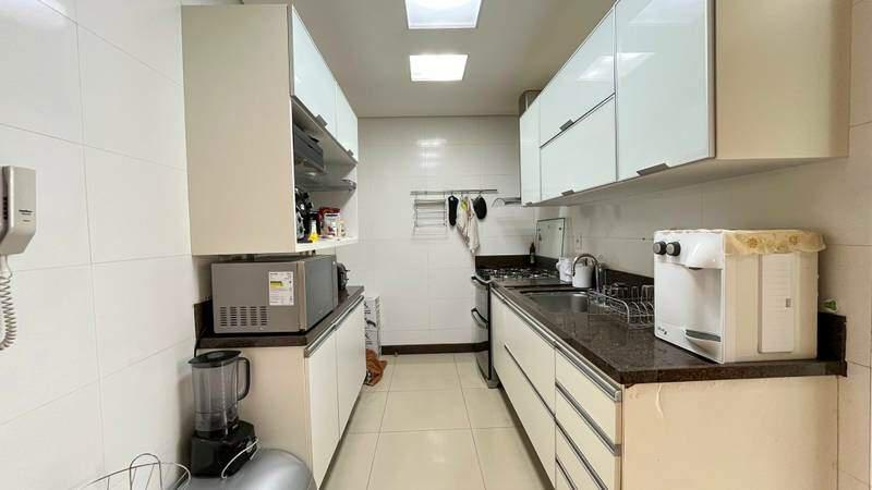 Apartamento, Sion, 4 Quartos, 2 Vagas, 1 Suíte