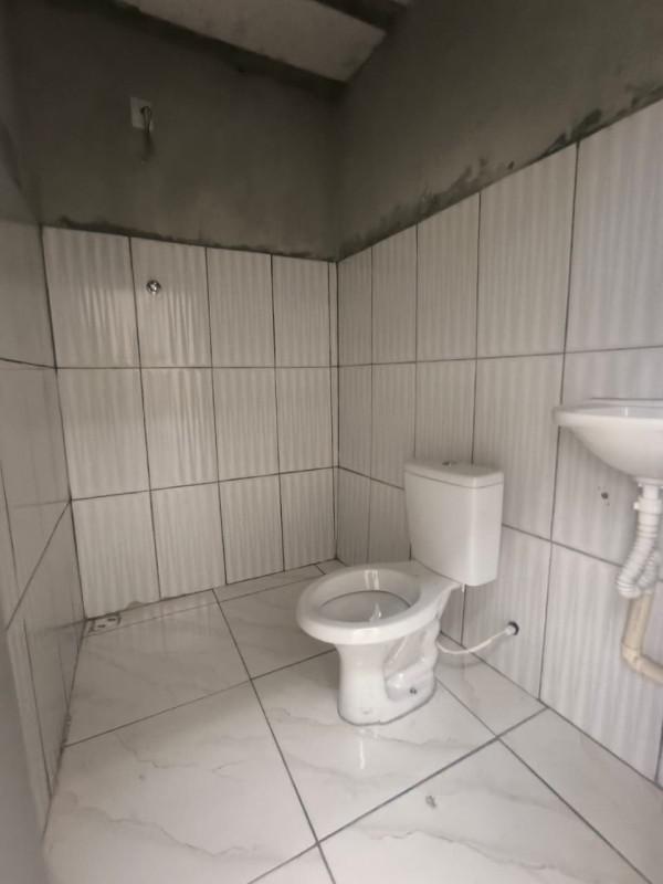 Galpão, Serrano, 0 Quarto, 8 Vagas