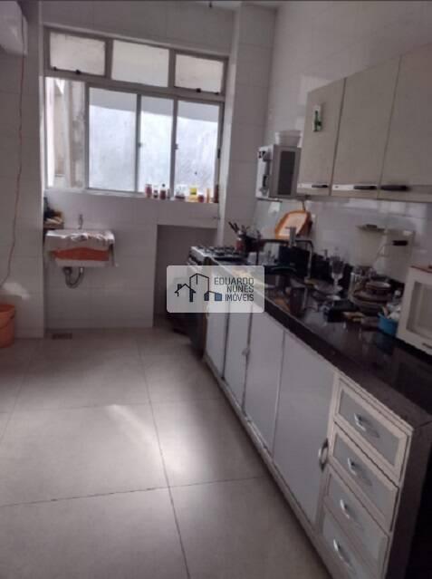 Apartamento, Centro, 3 Quartos, 0 Vaga, 1 Suíte