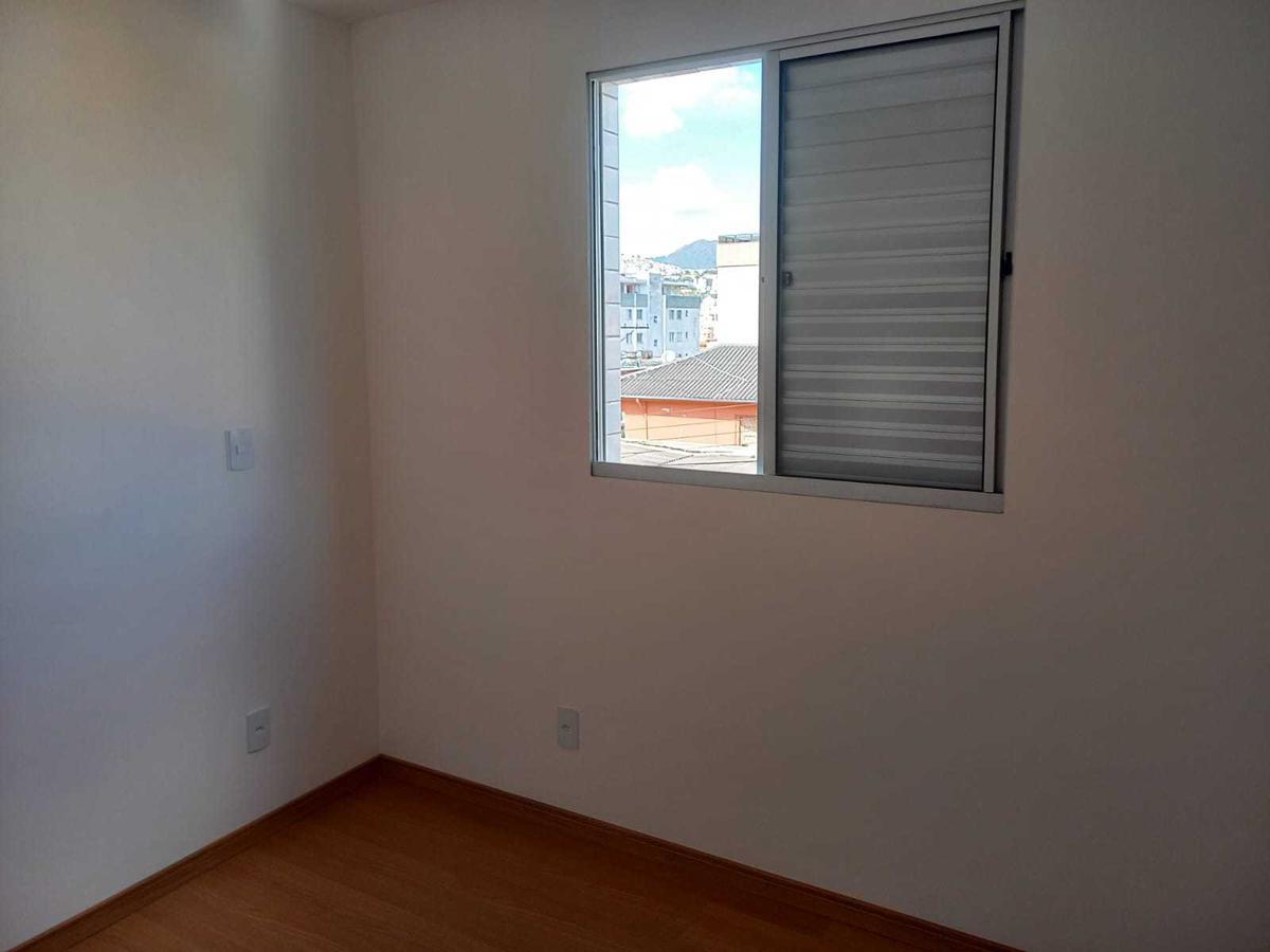 Apartamento, Sagrada Família, 3 Quartos, 2 Vagas, 1 Suíte