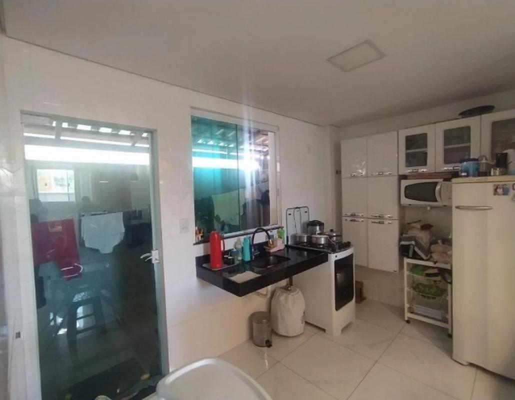 Apartamento, Palmeiras, 2 Quartos, 1 Vaga