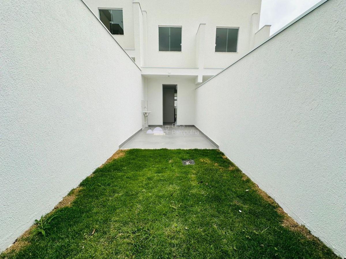 Casa, Jardim Leblon, 2 Quartos, 2 Vagas