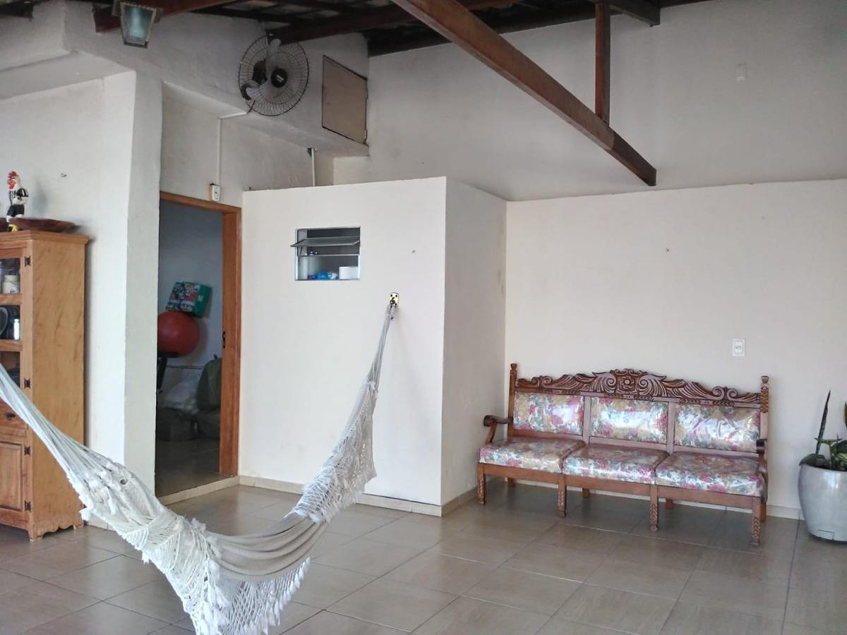Casa, Fernão Dias, 3 Quartos, 5 Vagas, 1 Suíte