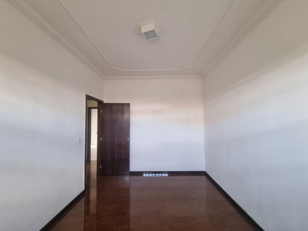 Casa, Jardim Riacho das Pedras, 3 Quartos, 2 Vagas, 1 Suíte