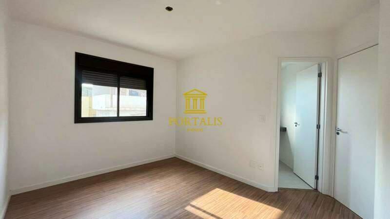 Apartamento, Serra, 2 Quartos, 2 Vagas, 1 Suíte