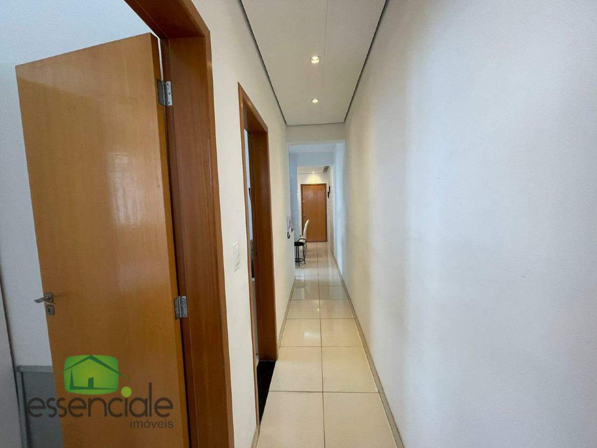 Apartamento, Europa, 2 Quartos, 1 Vaga, 1 Suíte